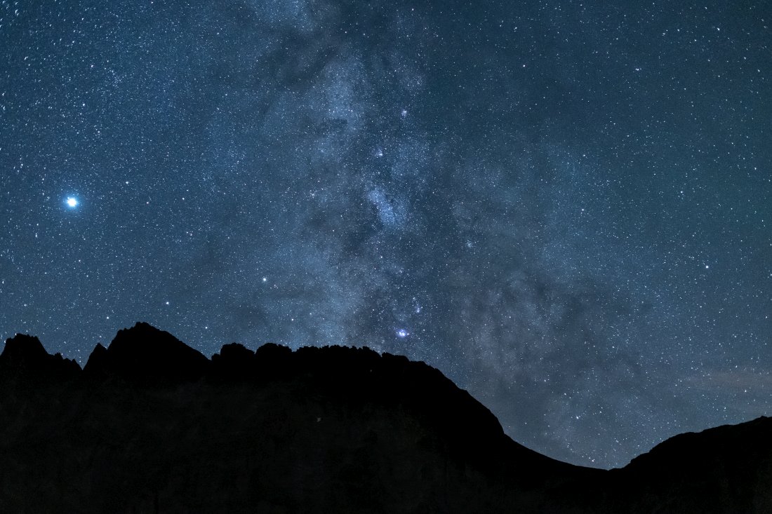 Paysage de nuit dans le massif du Mont Cenis