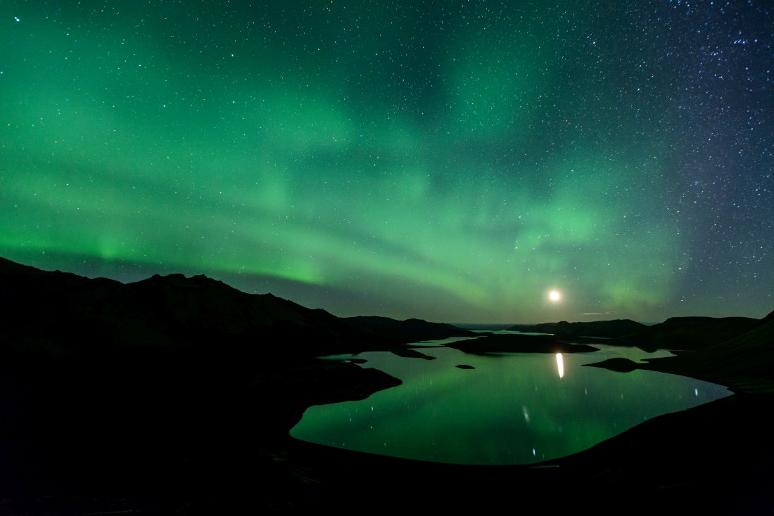 Aurore boréale au lac de Langisjor en Islande