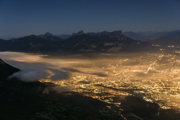 Grenoble de nuit