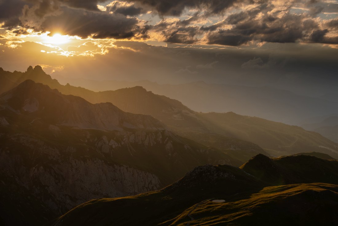 Lumière crépusculaire depuis le Petit Mont Blanc en Vanoise