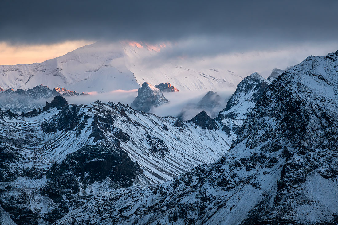 Coucher de soleil sur Aiguille Noire de Pramecou en Vanoise