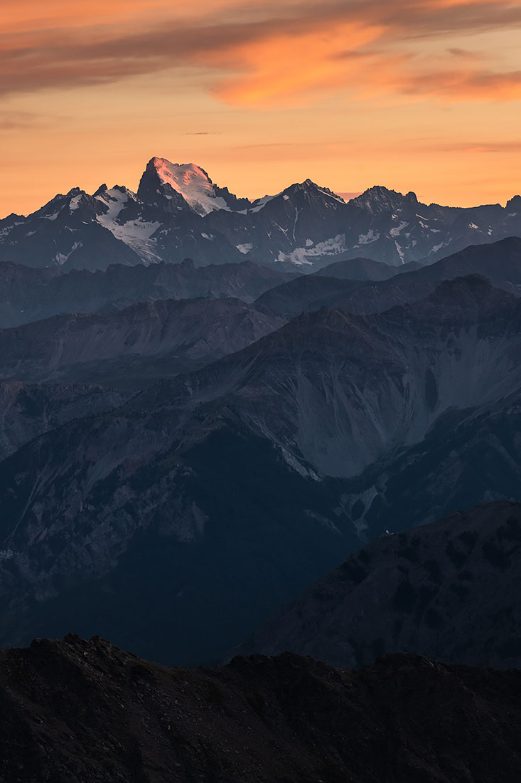 Coucher de soleil sur la barre des Ecrins